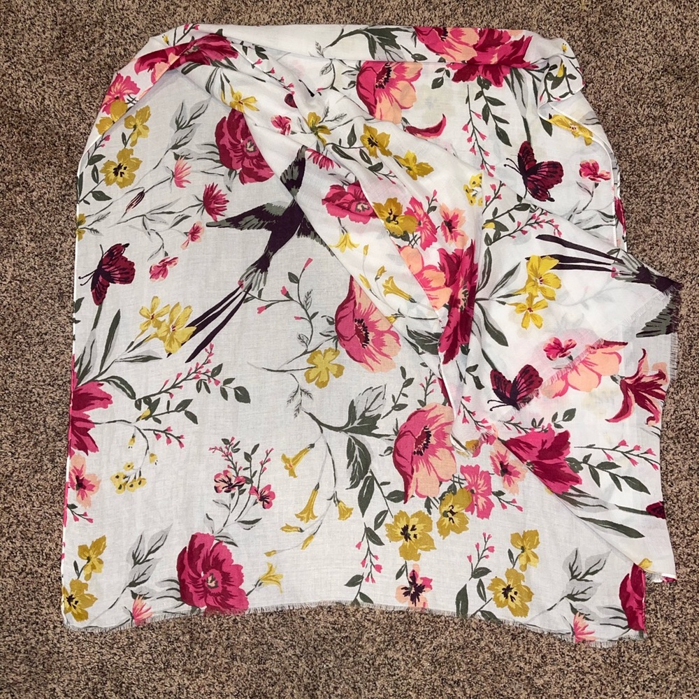 scarf - Picture 2 of 3